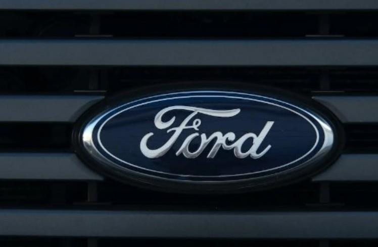 Модели компании Ford 2021-2023 годов пугают владельцев звуковым ударом в 100 децибел