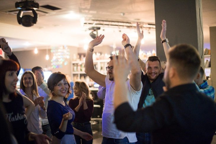 Что можно купить на тусовку?