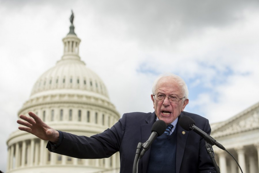 Американский сенатор Сандерс: «ястребы» в США и Китае ведут к холодной войне