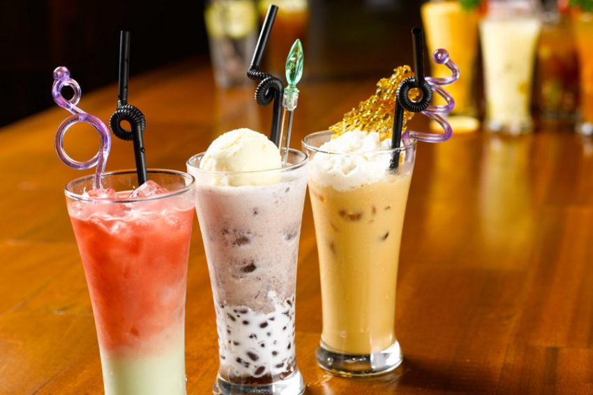 В США три человека погибли после употребления коктейлей в ресторане