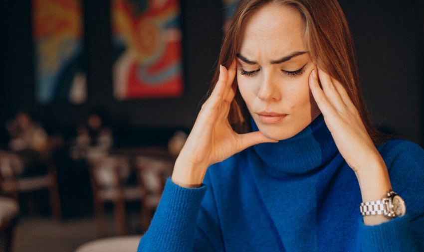 Головная боль: признаки и когда нужно обращаться к врачу