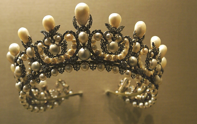 Организаторы конкурса «Мисс Украина» исключили трех участниц за связь с РФ