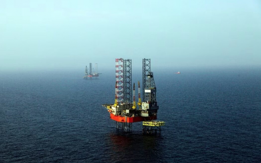 Украина вернула под контроль "Вышки Бойко" в Черном море