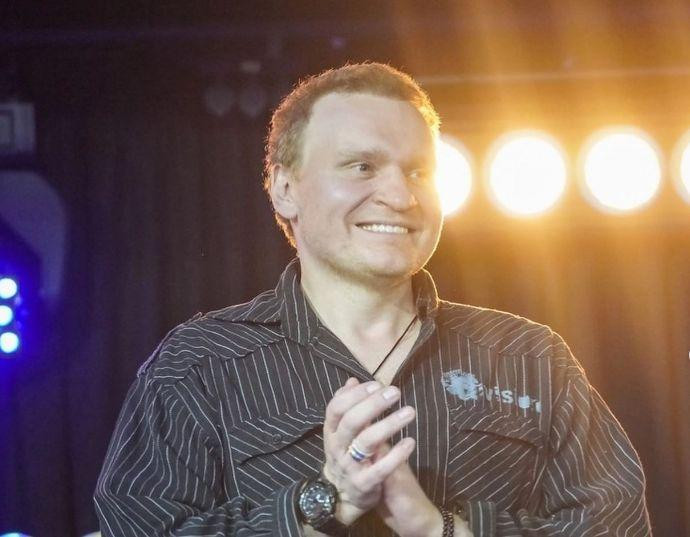 Сергей Сафронов считает, что скандал с ясновидящей Алиной спас ему жизнь