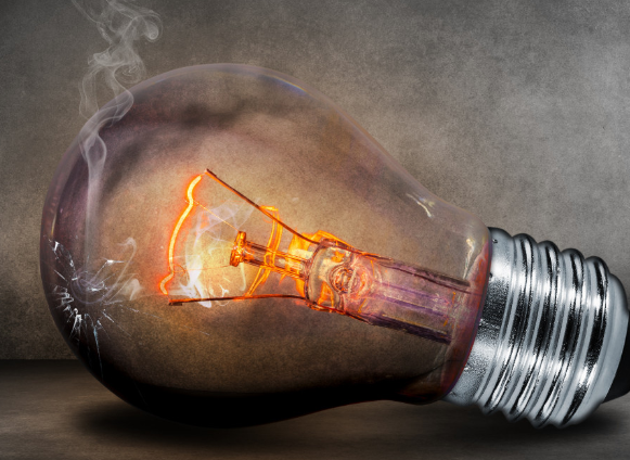 Электроснабжение в 1100 населенных пунктах Белоруссии нарушено из-за циклона