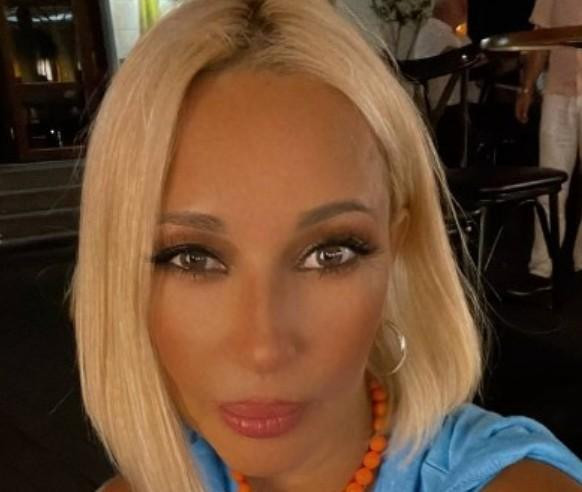 Лера Кудрявцева призналась, что ест ночью, не занимается спортом и не колит ботокс