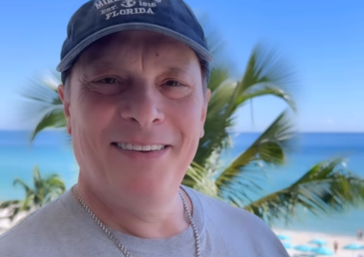 «КП»: Андрей Разин теперь продает проклятия по 300 000 рублей