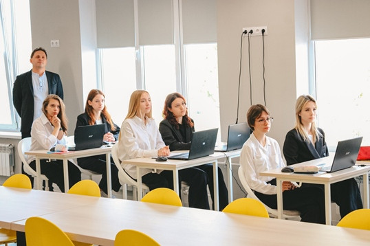 Первый инновационный класс для детей-предпринимателей открылся в Волгоградской области - Новая общественная газета