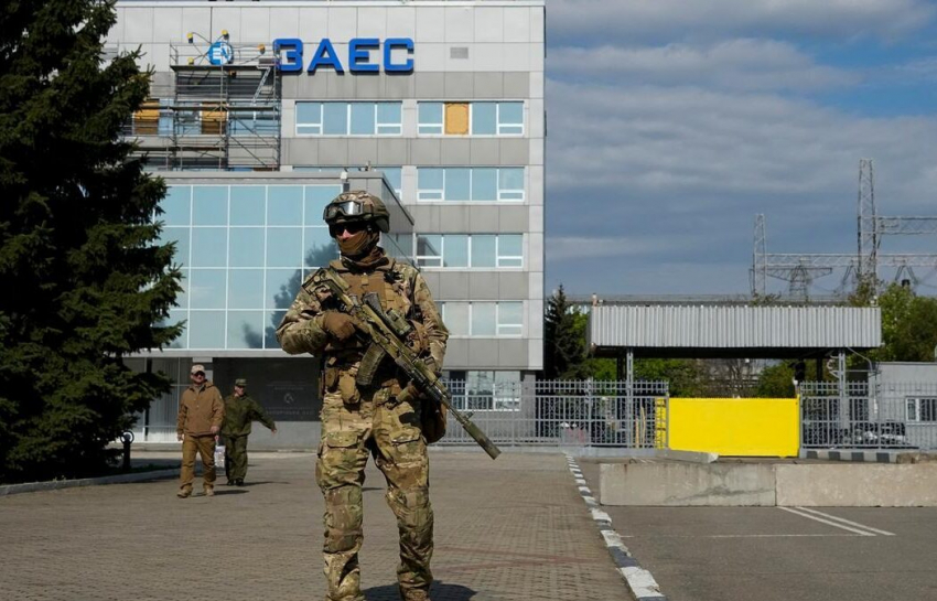 Есть угроза ядерной аварии: россияне гробят ЗАЭС своей смазкой